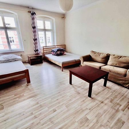 Apartament Przestronny apartament dla czterech osób Wrocław Zewnętrze zdjęcie