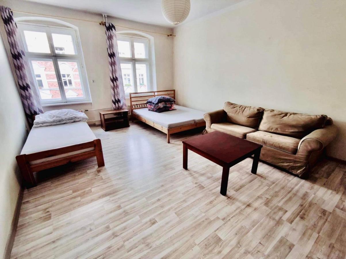 Apartament Przestronny apartament dla czterech osób Wrocław Zewnętrze zdjęcie
